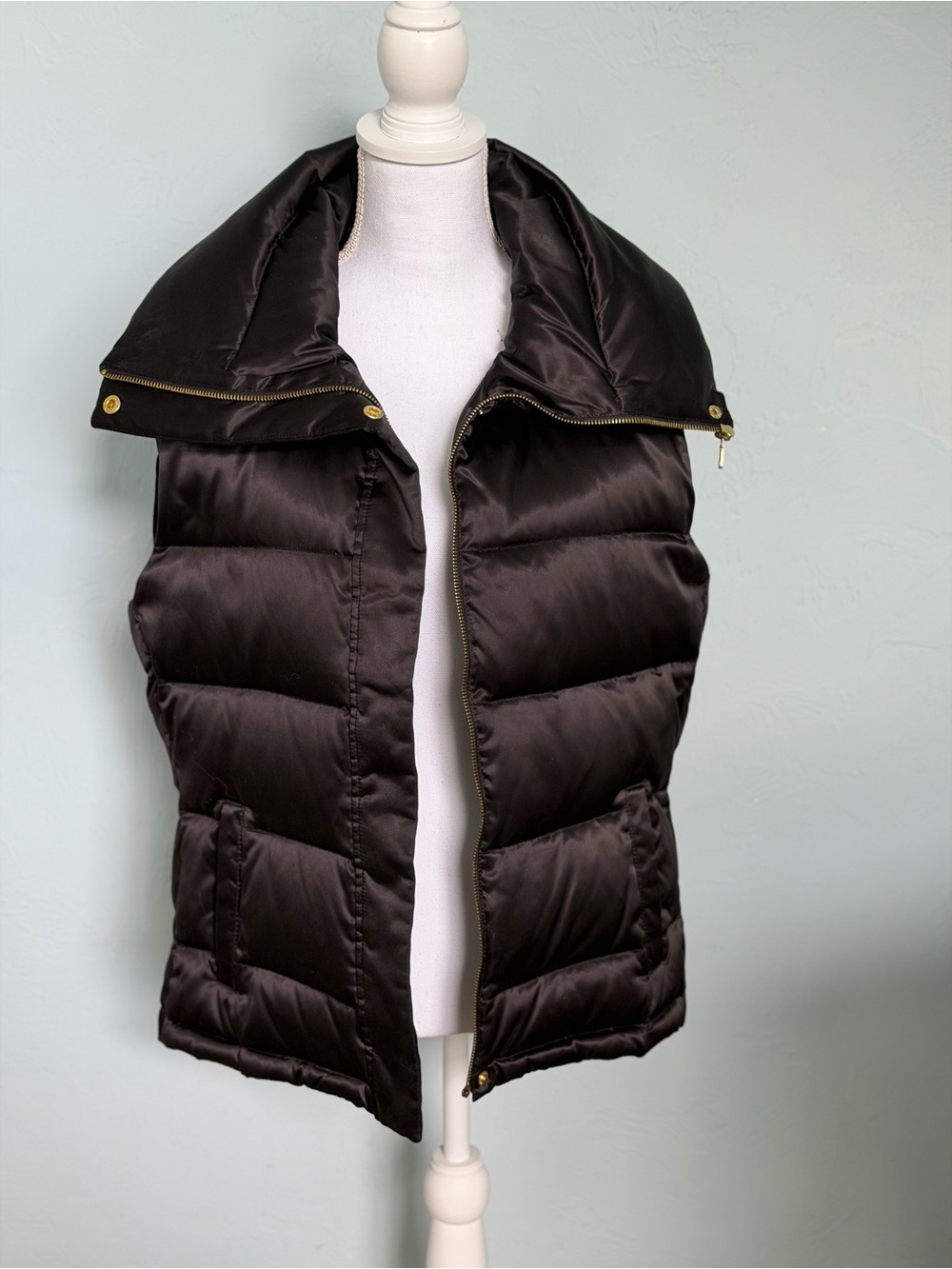 Talbots Black Quilted Sleeveless Puffer Vest with Gold Zipper